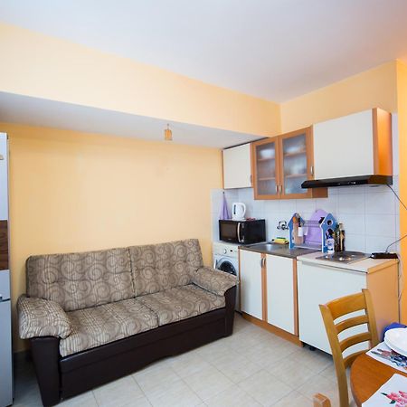 Aleks Top Center Burgas Exterior foto